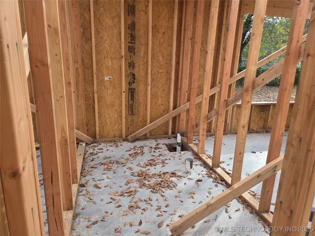 1118 N Locust Avenue, Westville, OK 74965