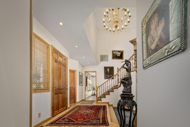 10526 Indian Shack Rd, Nevada City, CA 95959