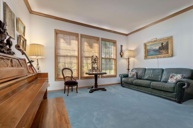 10526 Indian Shack Rd, Nevada City, CA 95959