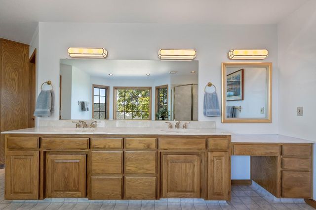 10526 Indian Shack Rd, Nevada City, CA 95959