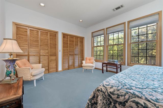 10526 Indian Shack Rd, Nevada City, CA 95959