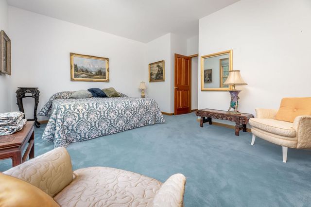 10526 Indian Shack Rd, Nevada City, CA 95959