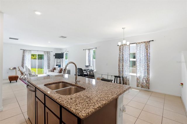 4521 REISSWOOD LOOP, Palmetto, FL 34221