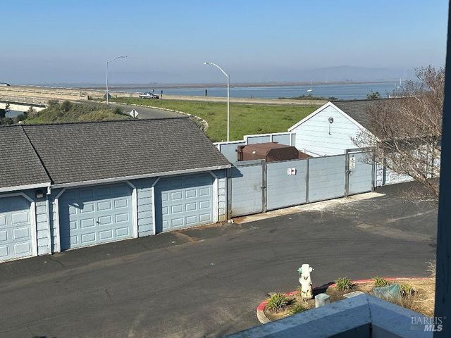 237 LIGHTHOUSE Dr, Vallejo, CA 94590
