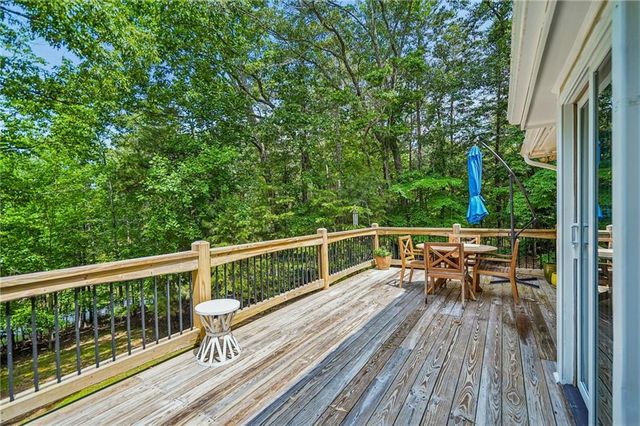 9395 Edgewater Drive, Gainesville, GA 30506