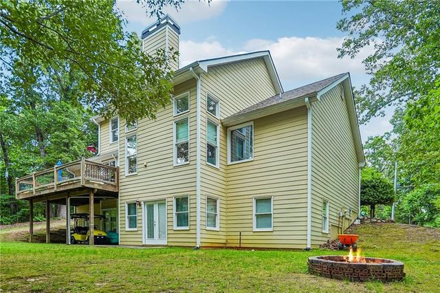 9395 Edgewater Drive, Gainesville, GA 30506