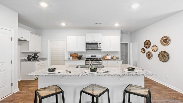 126 Serrano Street, North Charleston, SC 29420