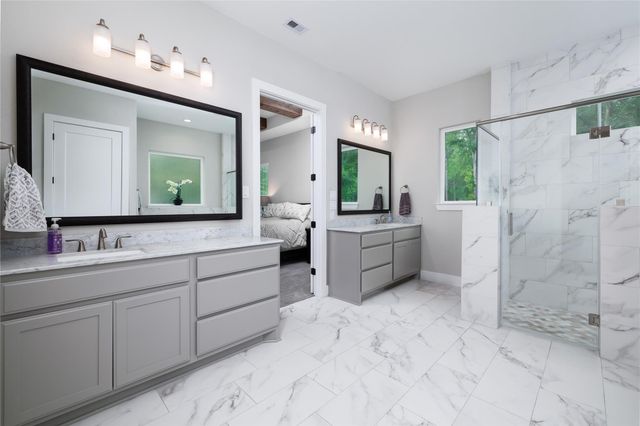 7070 Racehorse Drive, Waller, TX 77484