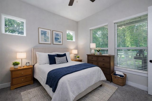 7070 Racehorse Drive, Waller, TX 77484