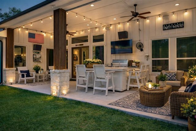 7070 Racehorse Drive, Waller, TX 77484