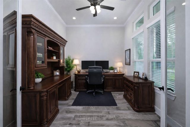 7070 Racehorse Drive, Waller, TX 77484