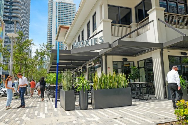 55 SW 9th St 3504, Miami, FL 33130
