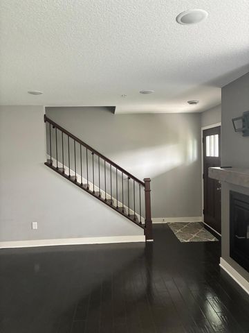 11184 69th Street NE, Albertville, MN 55301