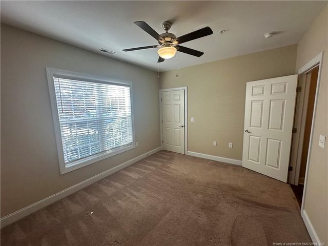 330 Gallery Drive 302, Spring Lake, NC 28390