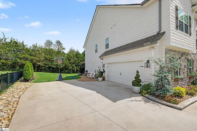 12 Peyton Lane, Simpsonville, SC 29681