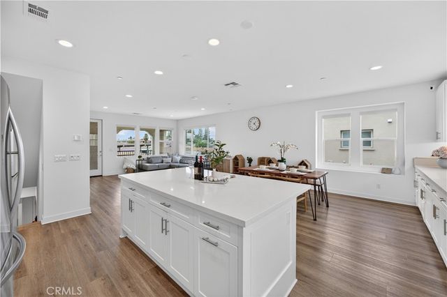 12903 Calabria, La Mirada, CA 90638