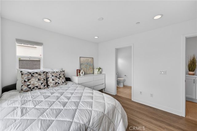 12903 Calabria, La Mirada, CA 90638