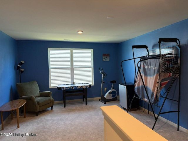 3718 Creekstone Bluff Blvd, La Grange, KY 40031