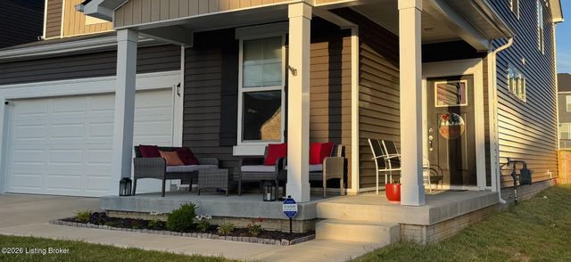 3718 Creekstone Bluff Blvd, La Grange, KY 40031