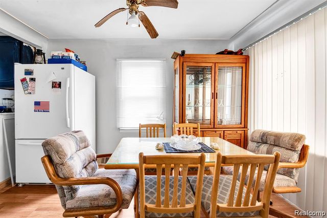 26330 N Ross Street, Inkster, MI 48141