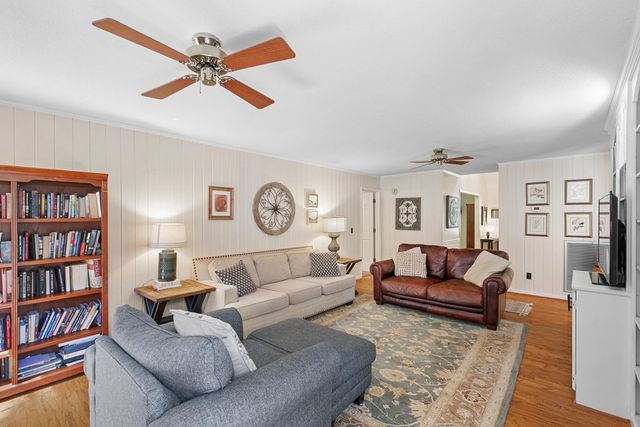 103 Spring Valley Court, Dothan, AL 36303
