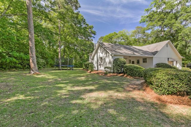 103 Spring Valley Court, Dothan, AL 36303