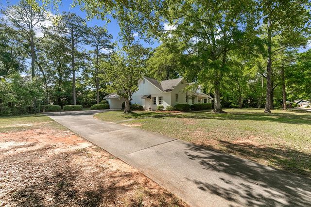 103 Spring Valley Court, Dothan, AL 36303