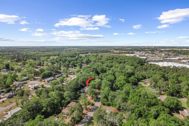 103 Spring Valley Court, Dothan, AL 36303