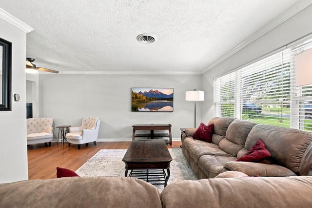 4429 Nina Lee Lane, Houston, TX 77092