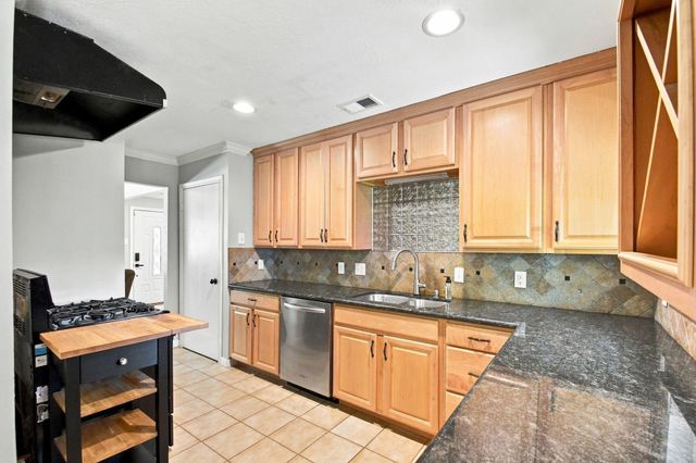 4429 Nina Lee Lane, Houston, TX 77092