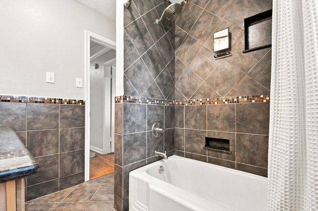 4429 Nina Lee Lane, Houston, TX 77092