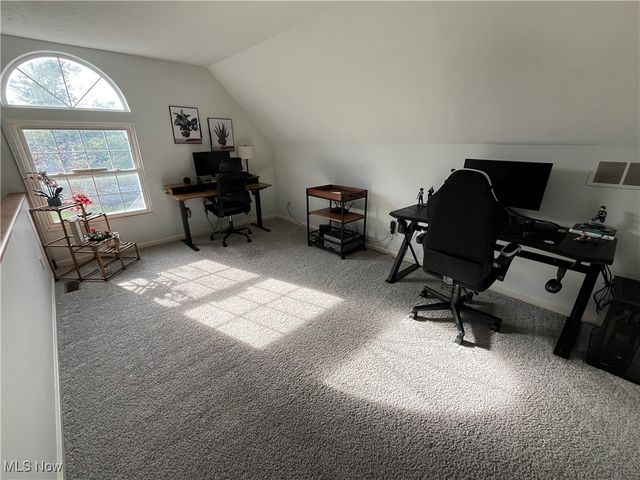 3510 E Prescott Circle, Cuyahoga Falls, OH 44223