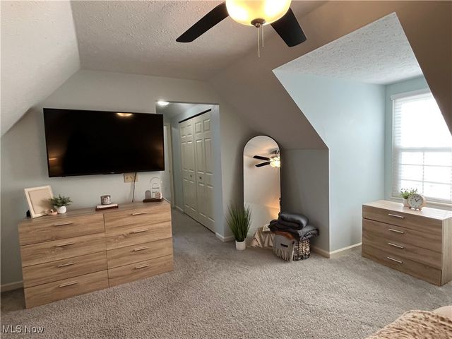 3510 E Prescott Circle, Cuyahoga Falls, OH 44223