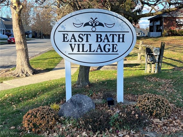 3510 E Prescott Circle, Cuyahoga Falls, OH 44223