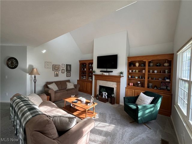 3510 E Prescott Circle, Cuyahoga Falls, OH 44223