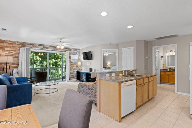 3030 Marsh Winds Circle Unit 1005, Southport, NC 28461