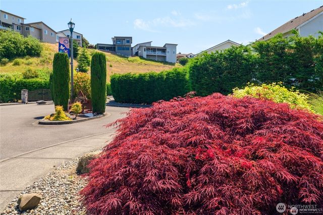 10602 177th Avenue Ct E, Bonney Lake, WA 98391