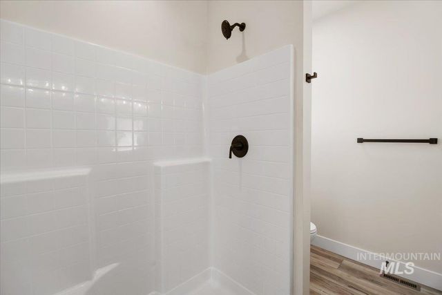 1011 23rd Ave E, Jerome, ID 83338