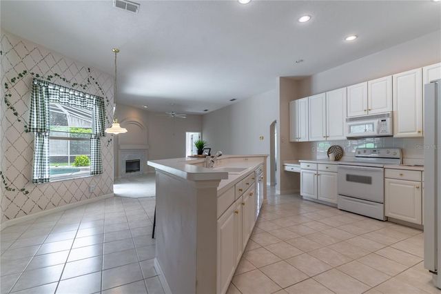 2340 BLACKJACK OAK ST, Ocoee, FL 34761