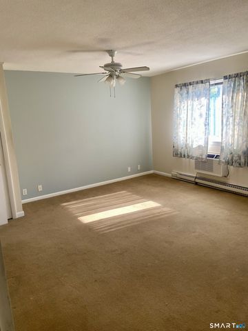 1700 Broadbridge Avenue B48, Stratford, CT 06614