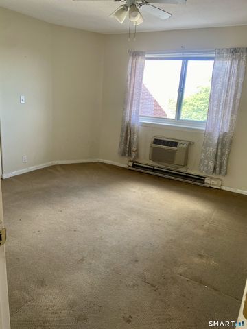 1700 Broadbridge Avenue B48, Stratford, CT 06614