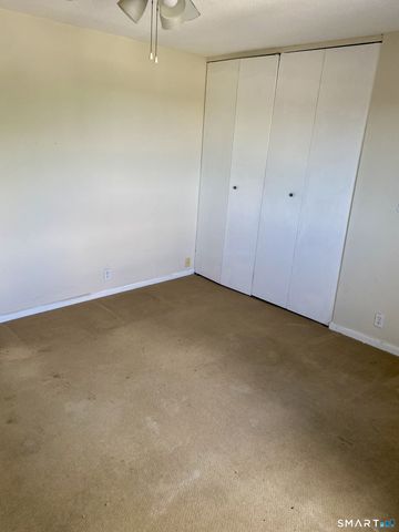 1700 Broadbridge Avenue B48, Stratford, CT 06614
