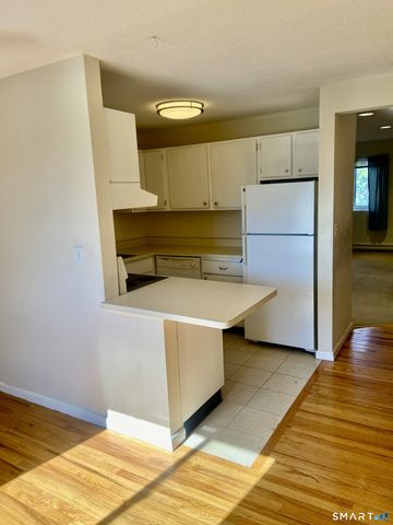 1700 Broadbridge Avenue B48, Stratford, CT 06614