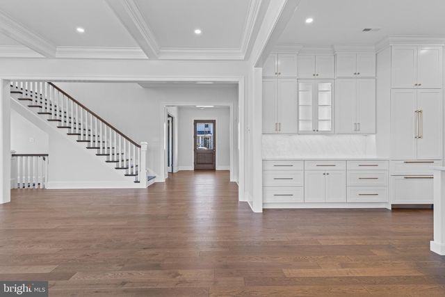 302 OLD KINGFISHER LN, Malvern, PA 19355