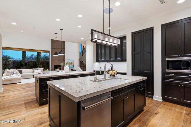 3965 E SIERRA VISTA Drive, Paradise Valley, AZ 85253