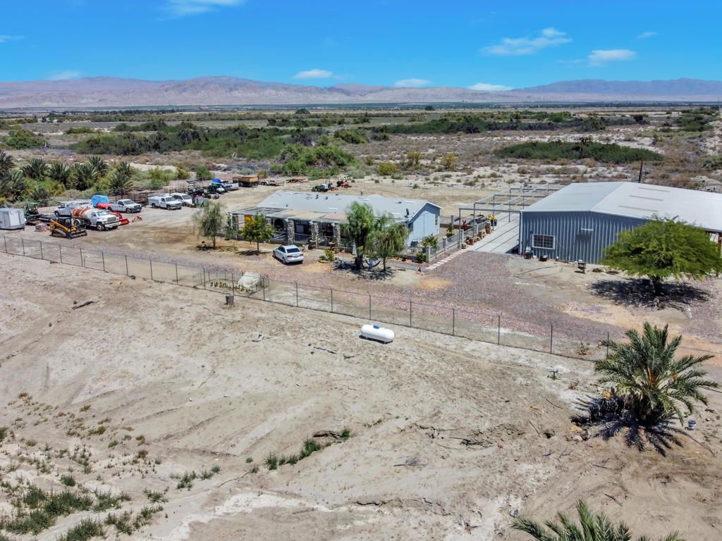 Image 5 of property listing at 67900 Fillmore Street, Thermal, CA 92274