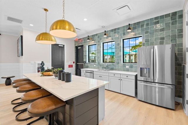 13608 SUNSET SAPPHIRE COURT, Parrish, FL 34219