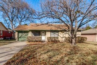 3227 San Vicente Avenue, Dallas, TX 75228