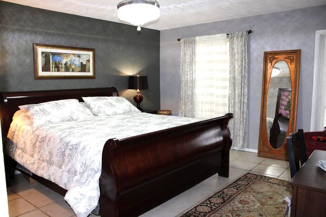 432 NW 70 AVENUE 232, Plantation, FL 33317