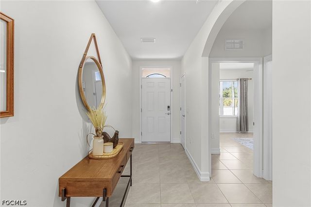 3128 Cozumel CT, Cape Coral, FL 33909